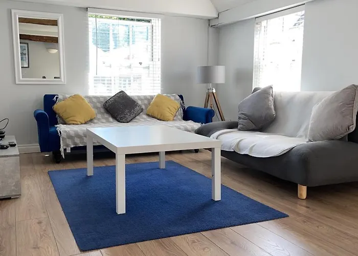 Colchester Town Duplex Apartment